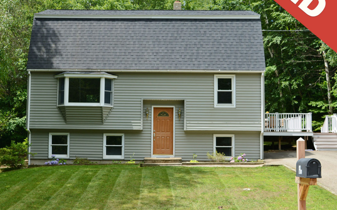 SOLD!!  349 Whittier Dr, Fremont, NH